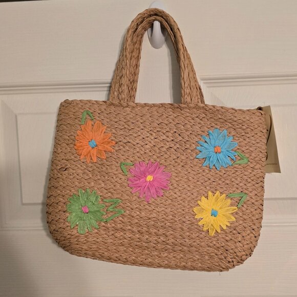 NWT Women's Collection Eightteen Purse ( Colorful Flowers) - Picture 1 of 2
